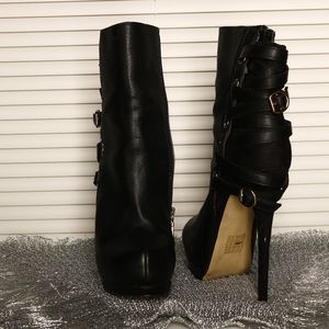 Bebe women's boot heels
